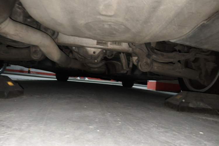 Used BMW 5 Series 2011 523Li Leading Model Chassis Rear