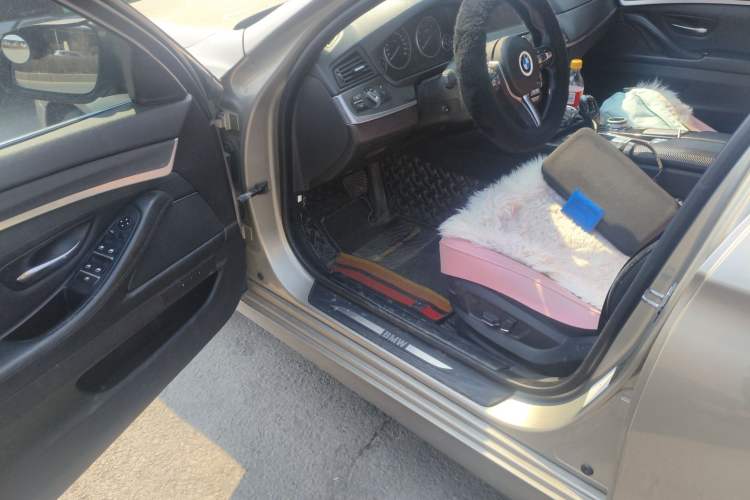 Used BMW 5 Series 2011 523Li Luxury Model Driver Seat