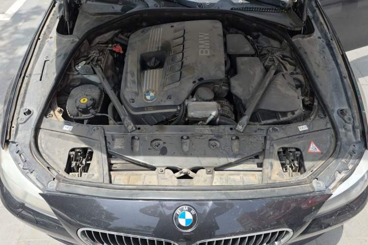 Used BMW 5 Series 2011 523Li Luxury Model Engine Bay
