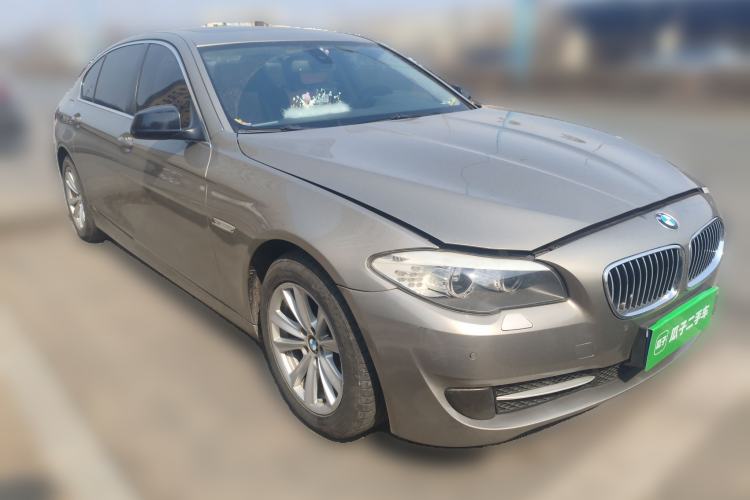 Used BMW 5 Series 2011 523Li Luxury Model Front Right 45 Deg