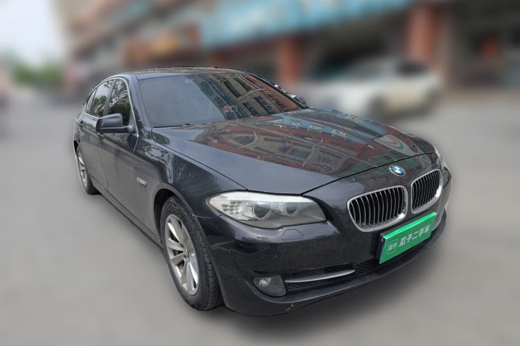 Used BMW 5 Series 2011 523Li Luxury Model Front Right 45 Deg