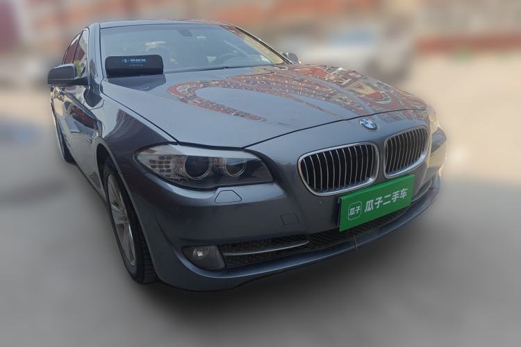 Used BMW 5 Series 2011 528Li Leading Model Front Right 45 Deg