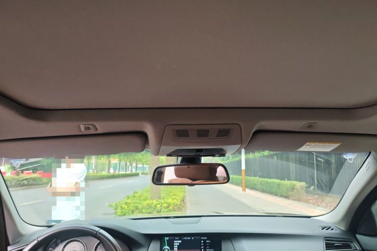 Used BMW 5 Series 2011 535i Sport Edition Headliner