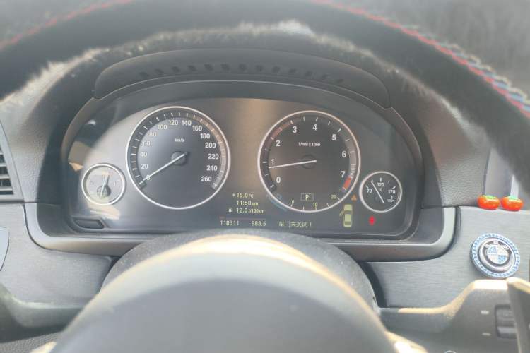 Used BMW 5 Series 2011 523Li Luxury Model Instrument Cluster