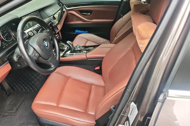 Used BMW 5 Series 2011 535i Sport Edition Left Front Seat