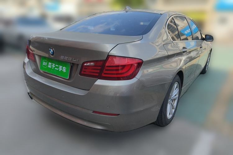 Used BMW 5 Series 2011 523Li Luxury Model Rear Right 45 Deg