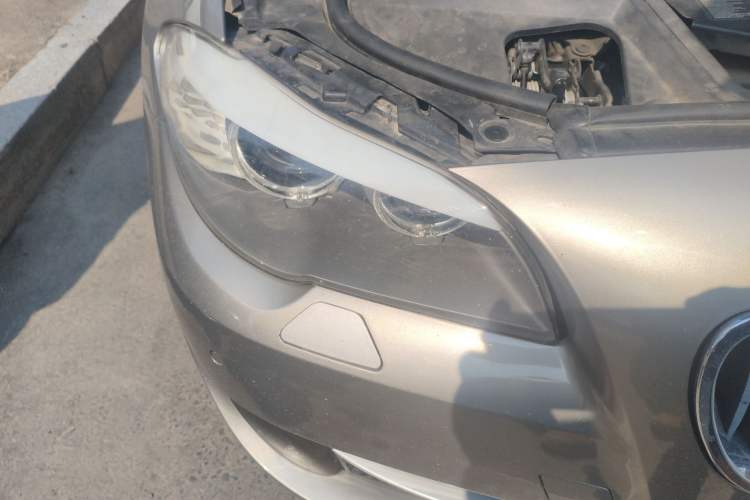 Used BMW 5 Series 2011 523Li Luxury Model Right Front Headlight