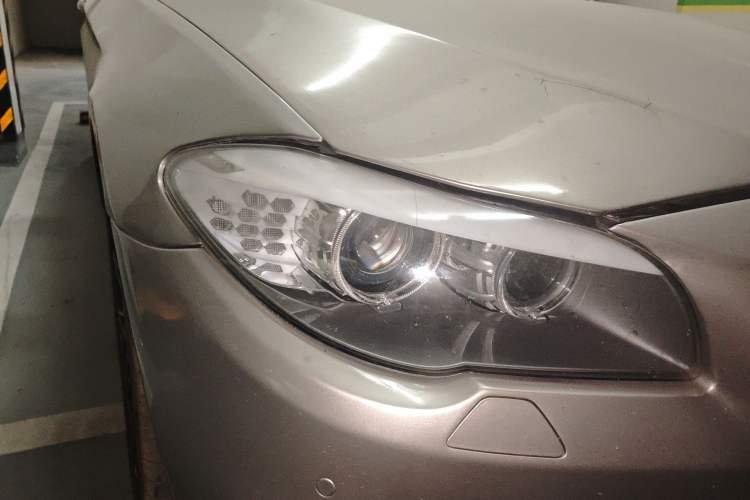 Used BMW 5 Series 2011 535i Sport Edition Right Front Headlight
