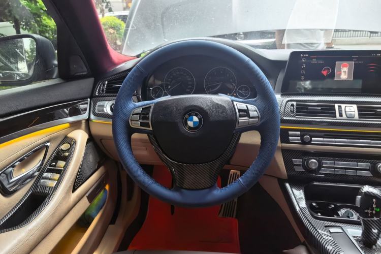 Used BMW 5 Series 2011 523Li Leading Model Steering Wheel