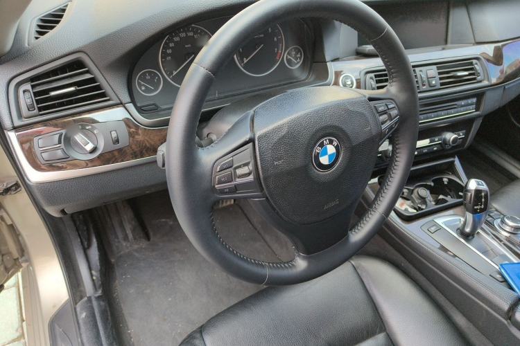 Used BMW 5 Series 2011 523Li Luxury Model Steering Wheel