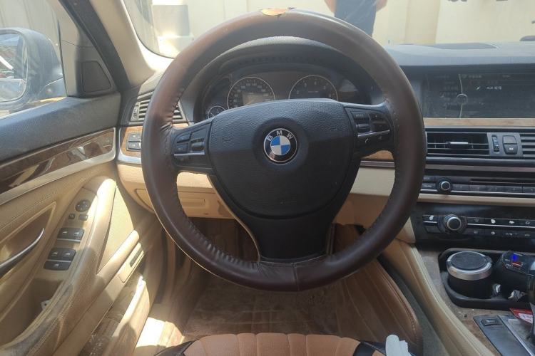 Used BMW 5 Series 2011 528Li Leading Model Steering Wheel