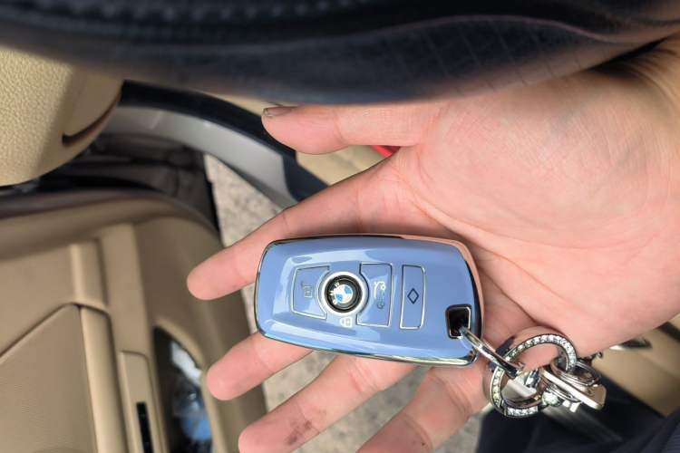 Used BMW 5 Series 2011 523i Leading Model Vehicle Key