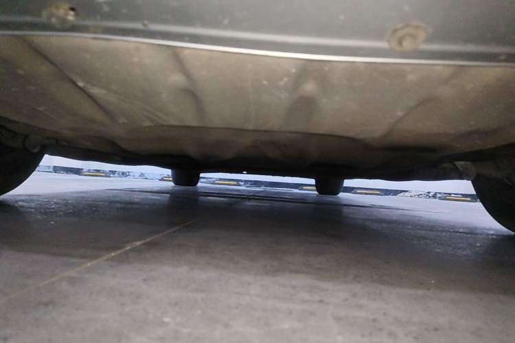 Used BMW 5 Series 2011 523Li Leading Model Chassis Front