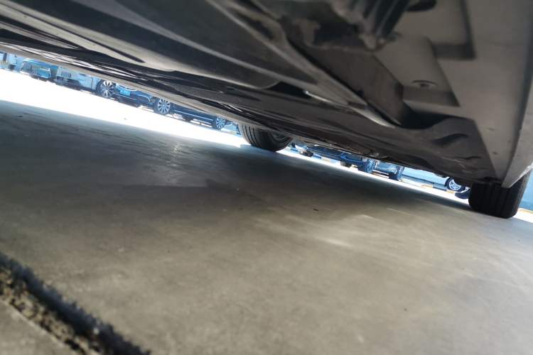 Used BMW 5 Series 2011 523Li Luxury Model Chassis Rear Right
