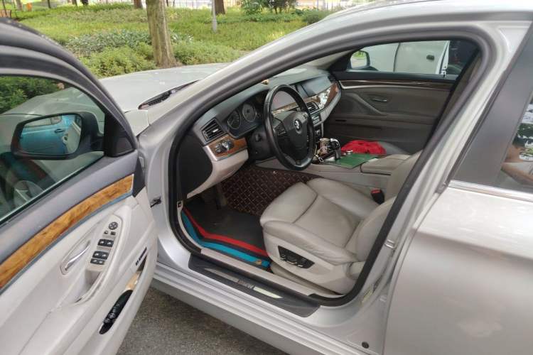 Used BMW 5 Series 2011 528Li Luxury Model Driver Seat