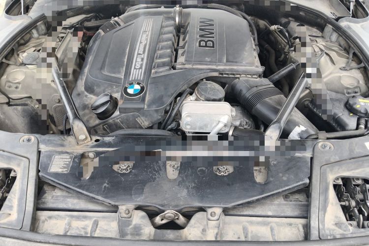 Used BMW 5 Series 2011 535Li Luxury Model Engine Bay