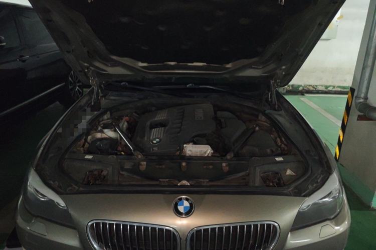Used BMW 5 Series 2011 523Li Luxury Model Engine Bay