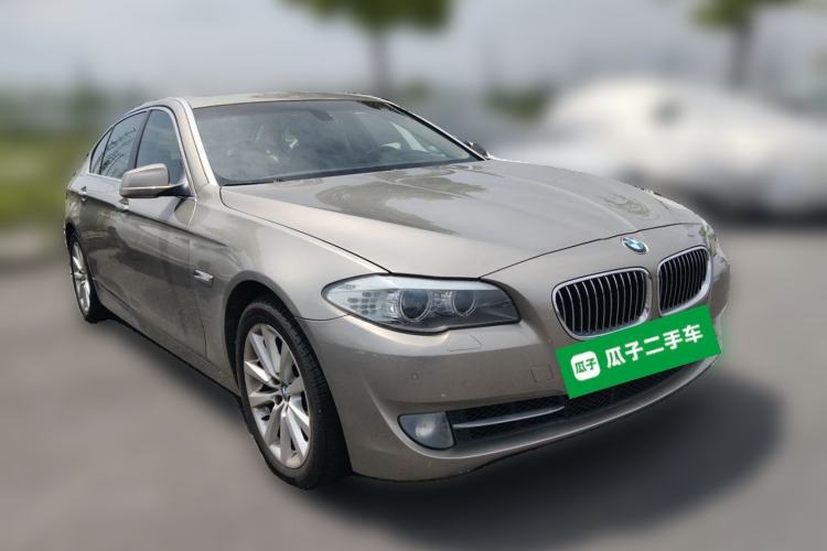 Used BMW 5 Series 2011 535Li Luxury Model Front Right 45 Deg