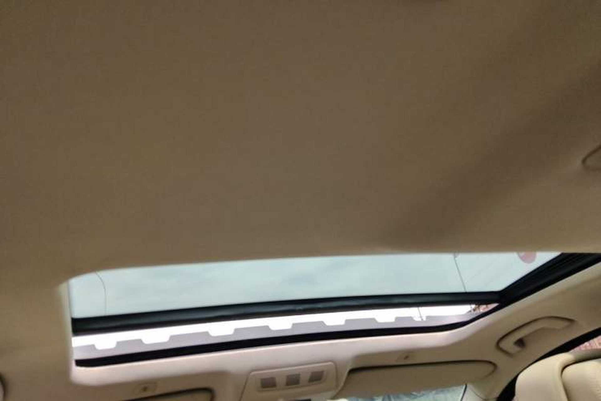 Used BMW 5 Series 2011 535Li Luxury Model Headliner