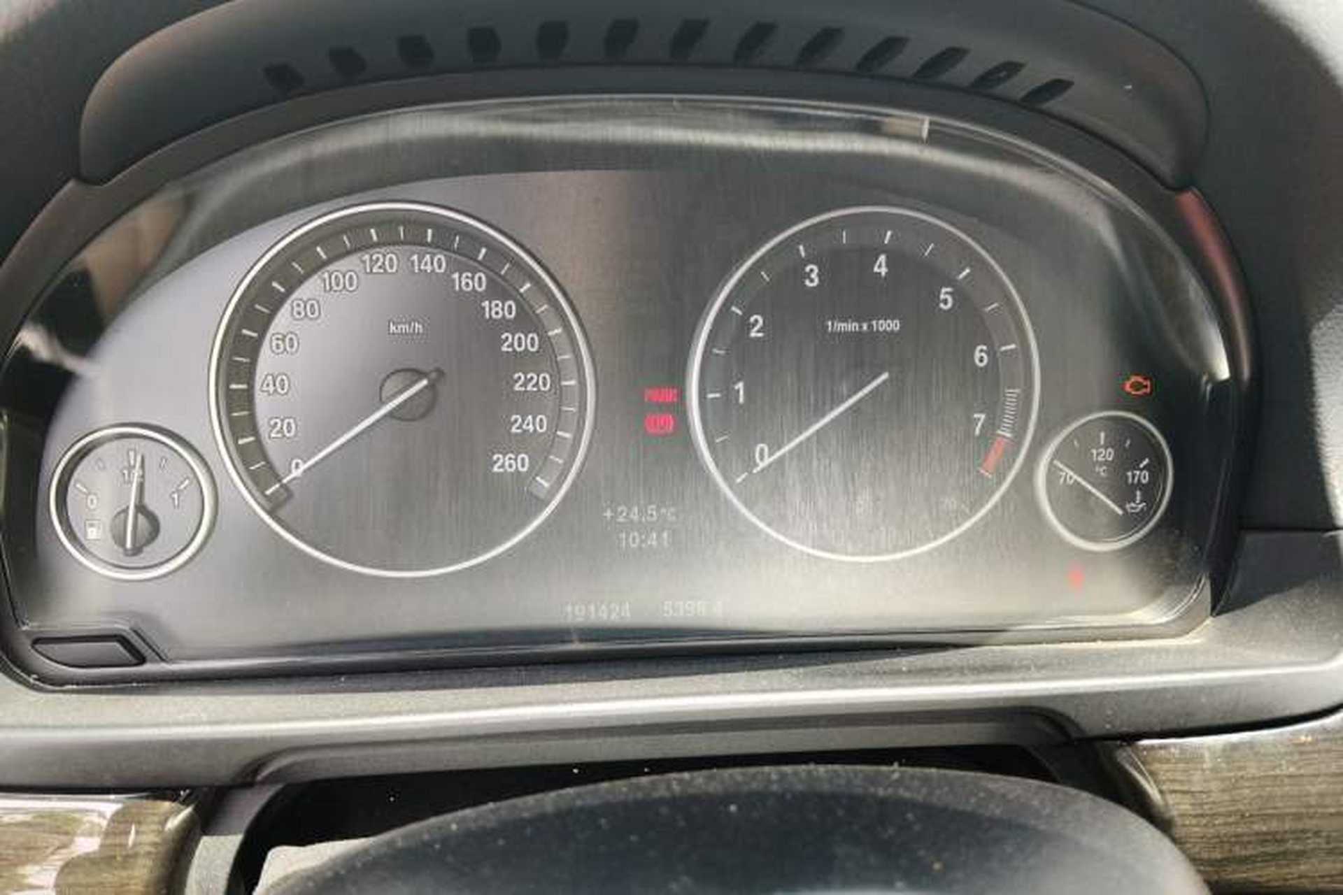 Used BMW 5 Series 2011 535Li Luxury Model Instrument Cluster