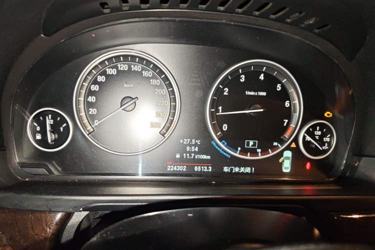 Used BMW 5 Series 2011 523Li Luxury Model Instrument Cluster