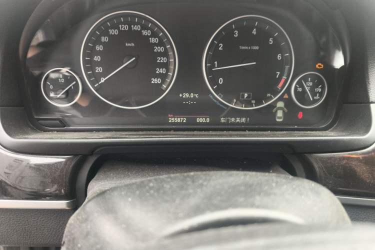 Used BMW 5 Series 2011 523Li Luxury Model Odometer Close Up