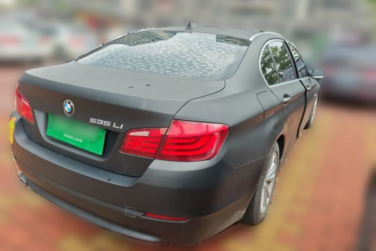 Used BMW 5 Series 2011 523Li Luxury Model Rear Right 45 Deg