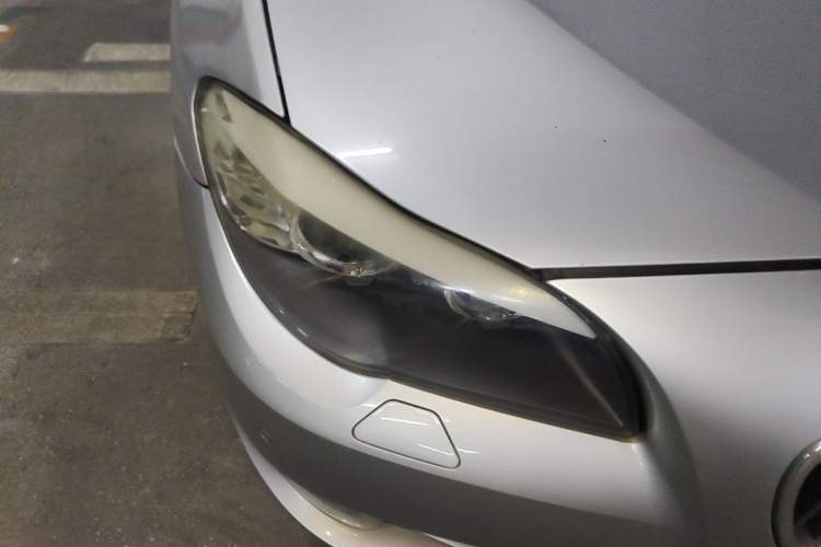 Used BMW 5 Series 2011 523Li Leading Model Right Front Headlight