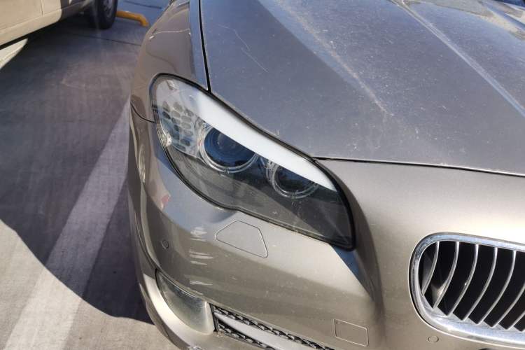 Used BMW 5 Series 2011 523Li Luxury Model Right Front Headlight