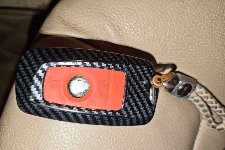 Used BMW 5 Series 2011 523Li Luxury Model Vehicle Key