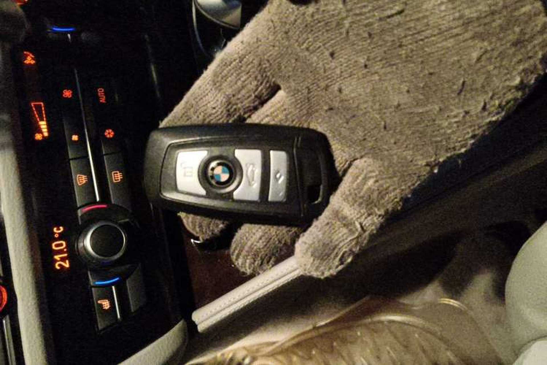 Used BMW 5 Series 2011 523Li Leading Model Vehicle Key