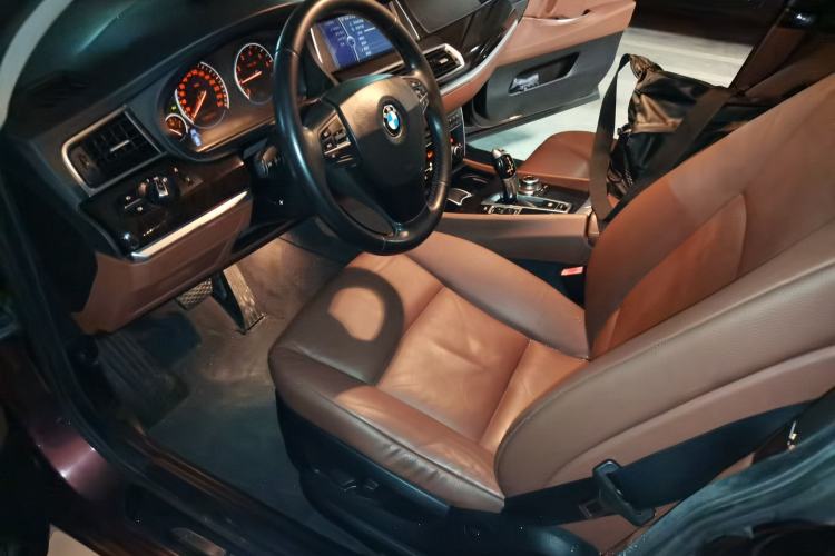 Used BMW 5 Series 2011 535i Sport Edition Driver Seat