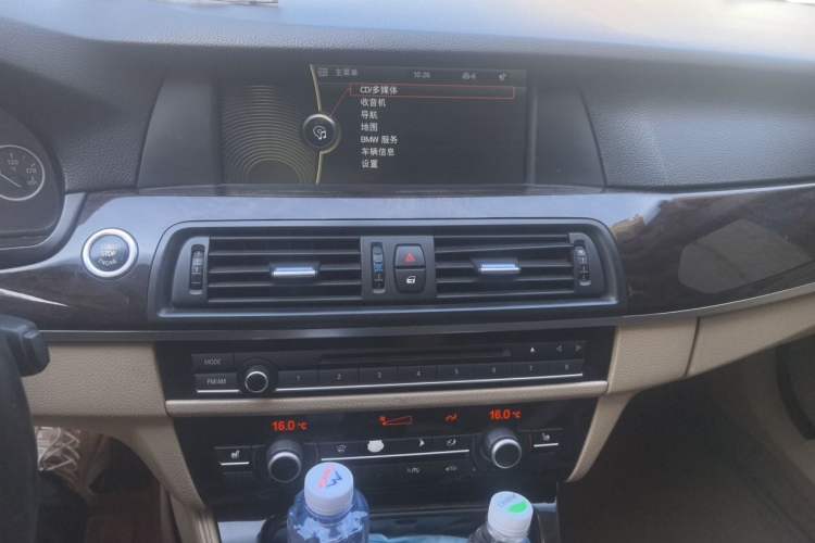 Used BMW 5 Series 2011 523Li Leading Model Audio And AC Panel