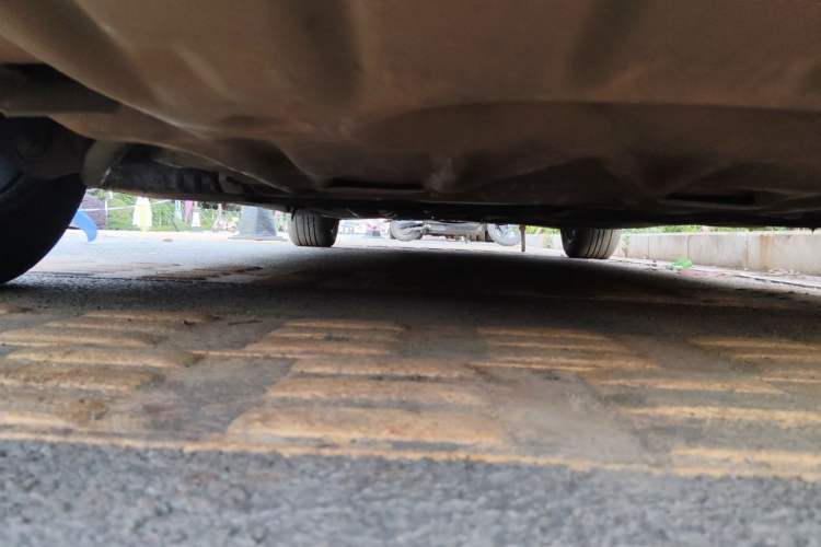 Used BMW 5 Series 2011 523Li Luxury Model Chassis Front