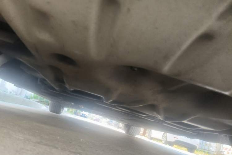 Used BMW 5 Series 2011 528Li Leading Model Chassis Front