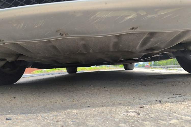 Used BMW 5 Series 2011 528Li Leading Model Chassis Front