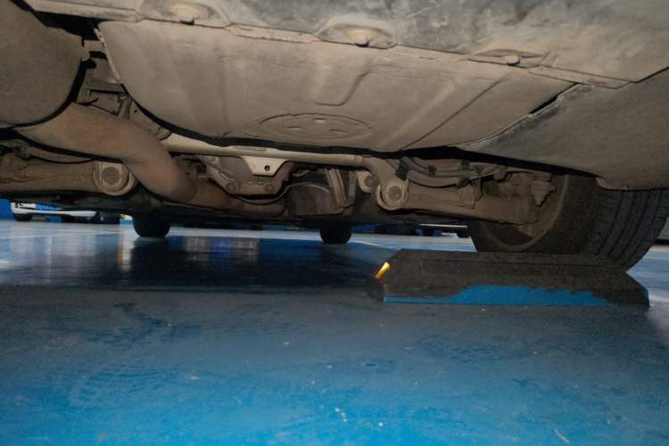Used BMW 5 Series 2011 523Li Leading Model Chassis Rear