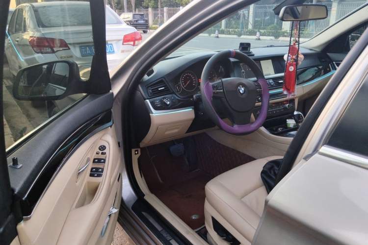 Used BMW 5 Series 2011 523Li Luxury Model Driver Seat