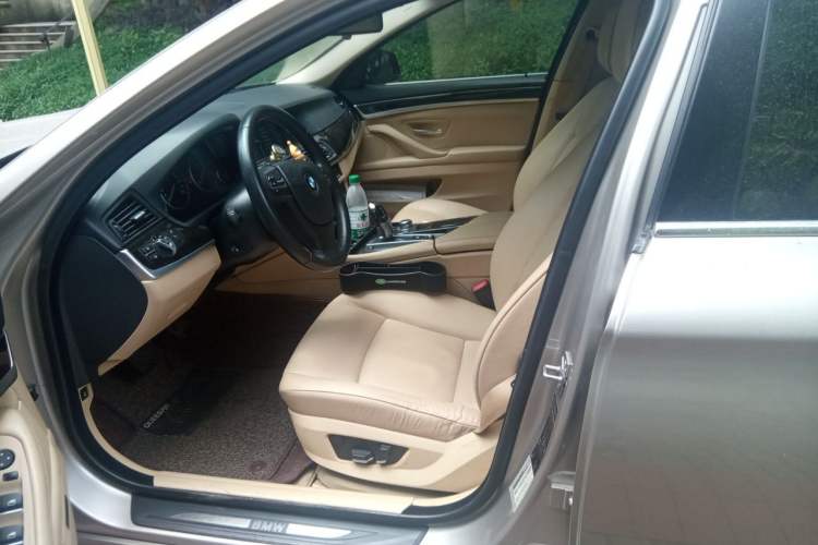 Used BMW 5 Series 2011 523Li Leading Model Driver Seat