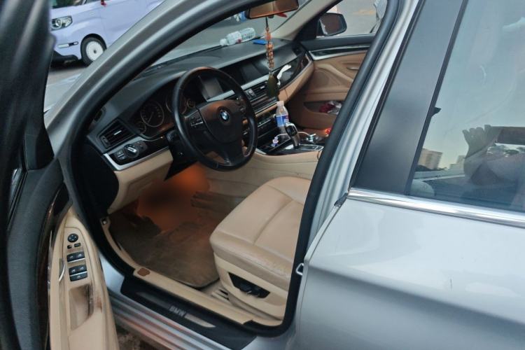 Used BMW 5 Series 2011 523Li Leading Model Driver Seat