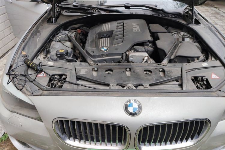 Used BMW 5 Series 2011 523Li Luxury Model Engine Bay