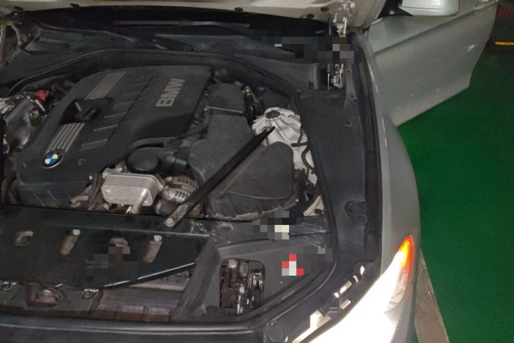Used BMW 5 Series 2011 523i Leading Model Engine Bay Left