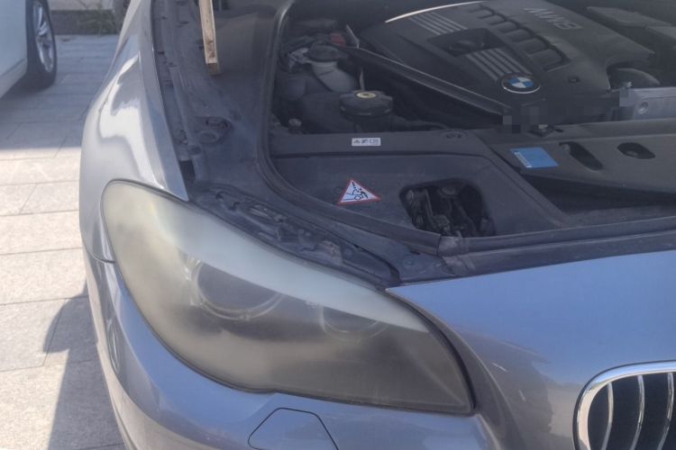 Used BMW 5 Series 2011 523Li Leading Model Engine Bay Right