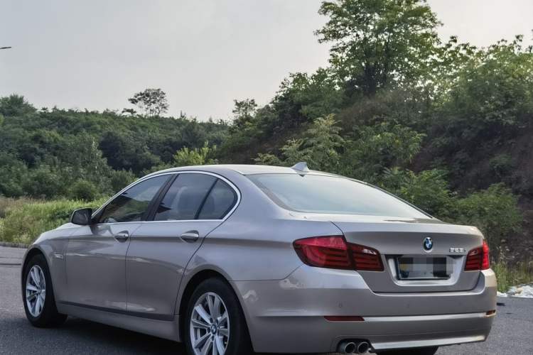 Used BMW 5 Series 2011 523i Leading Model Exterior 3
