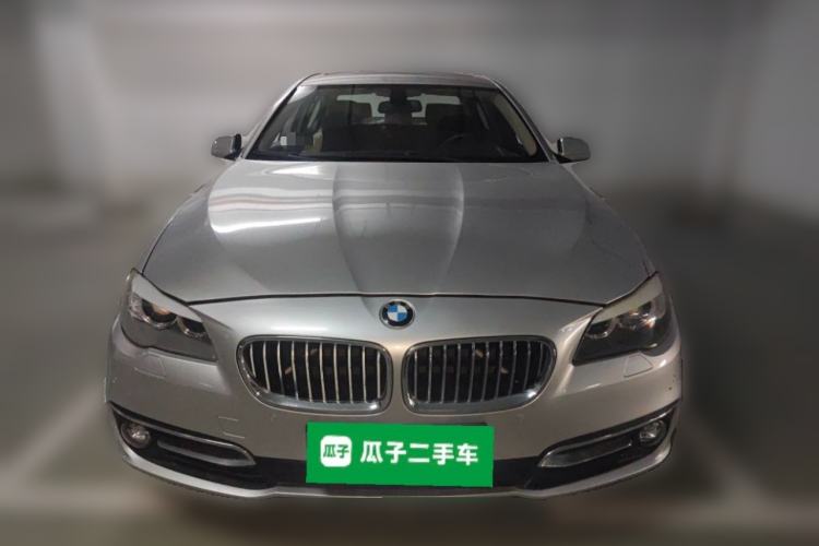 Used BMW 5 Series 2011 528Li Leading Model Front
