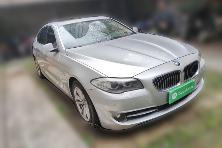 Used BMW 5 Series 2011 523Li Luxury Model Front Right 45 Deg