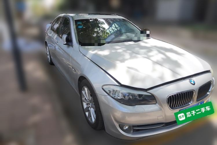 Used BMW 5 Series 2011 535Li Luxury Model Front Right 45 Deg