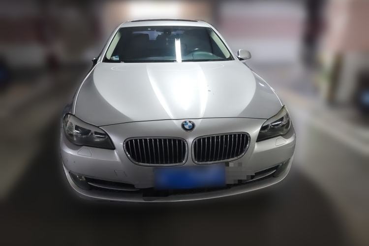 Used BMW 5 Series 2011 528Li Leading Model Front