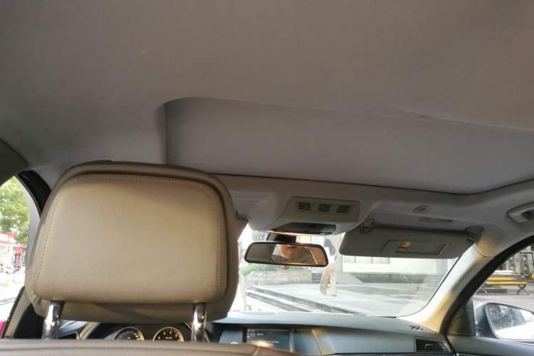 Used BMW 5 Series 2011 523Li Leading Model Headliner