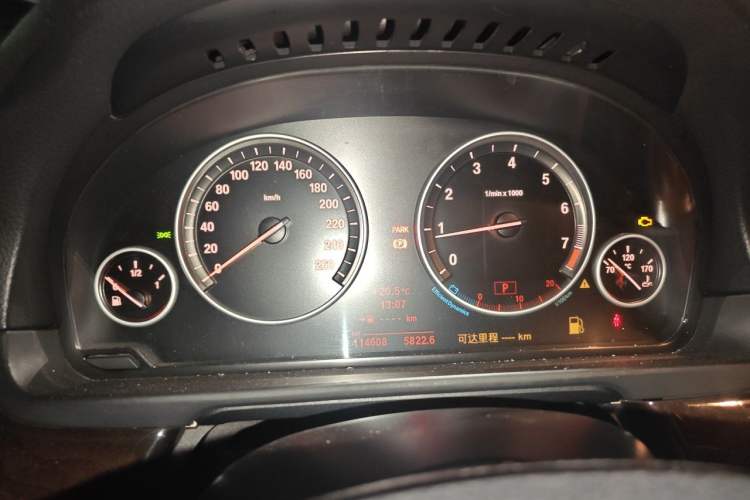 Used BMW 5 Series 2011 523Li Luxury Model Instrument Cluster